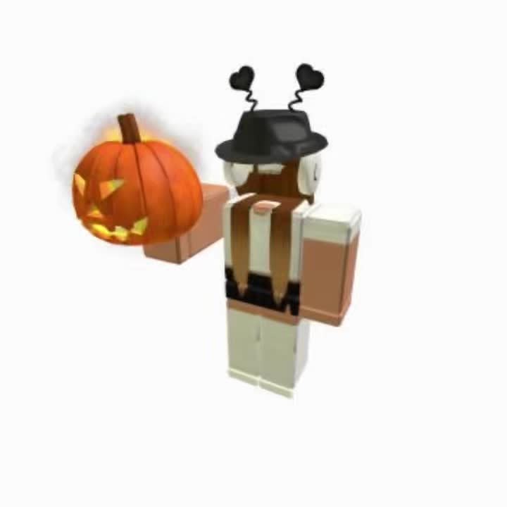 Old rich Roblox avatars I used to be SO | 🧚🏻‍♀️ (@bluebushiz)