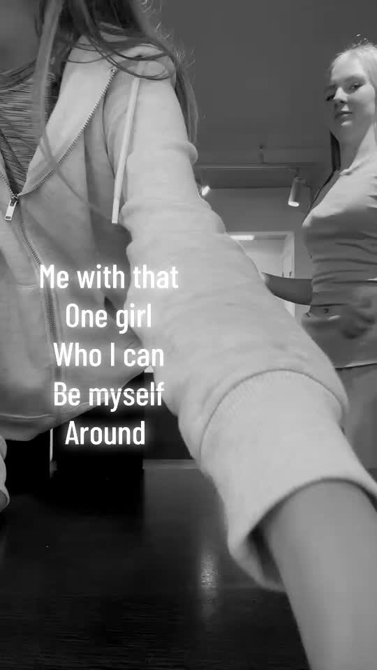 @𝓔𝓵𝓵𝓪 ♥️