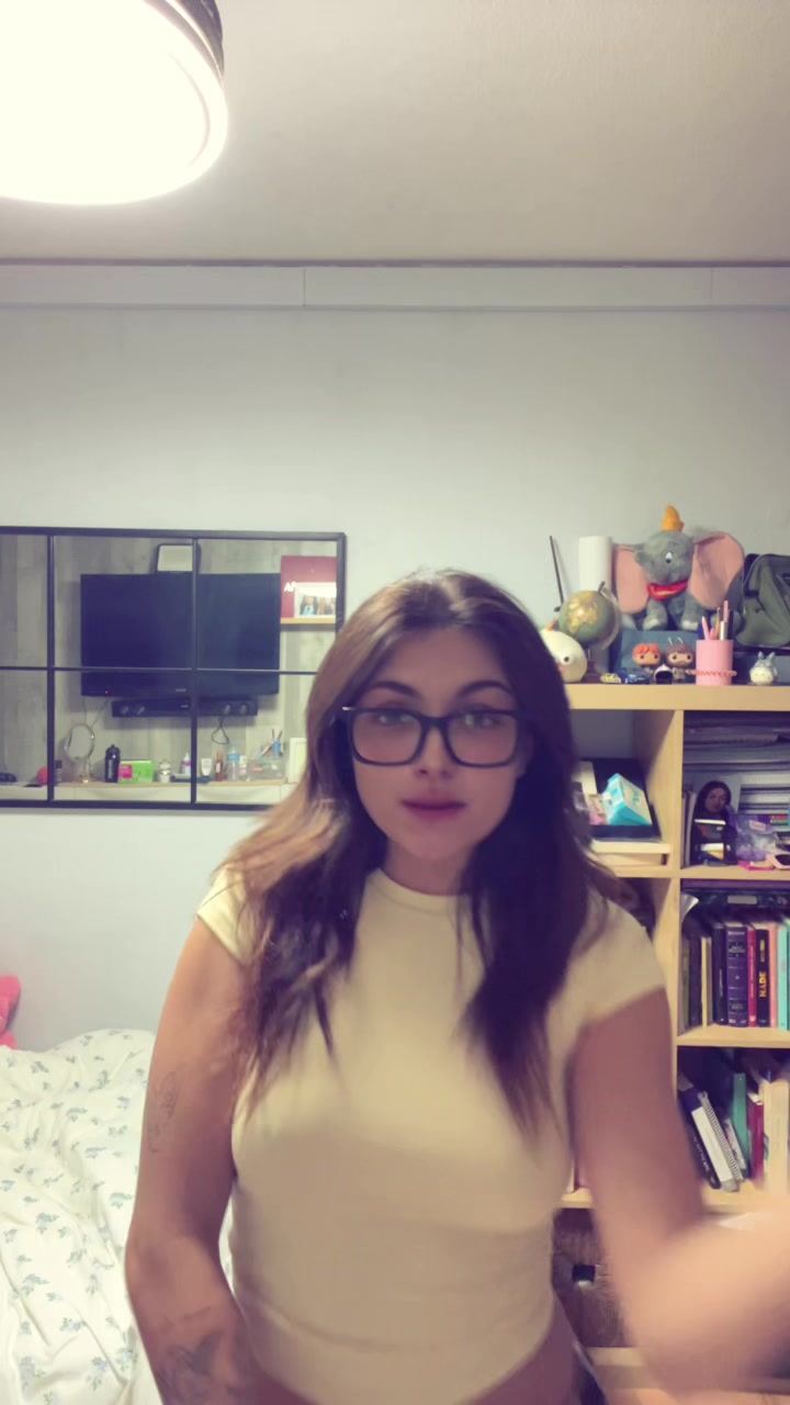 @valeria borja