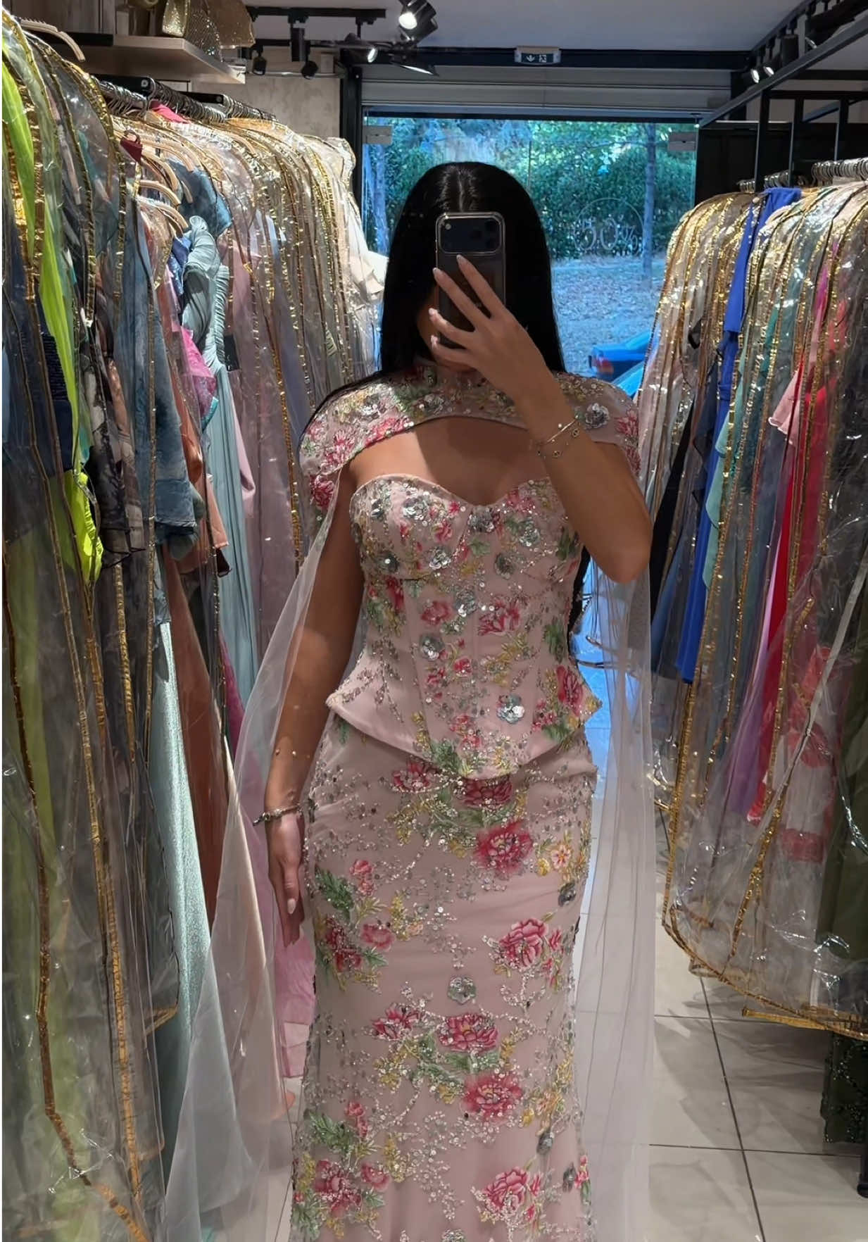 @cholidouu