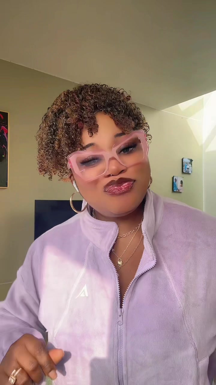 @Talkswithkoq