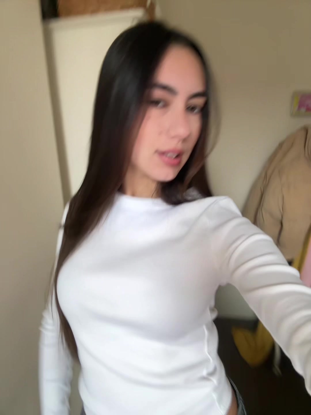@Manu🪷