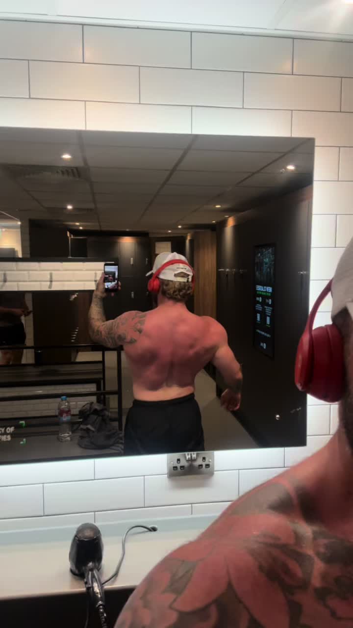 @FITNESSWITHCHRIS