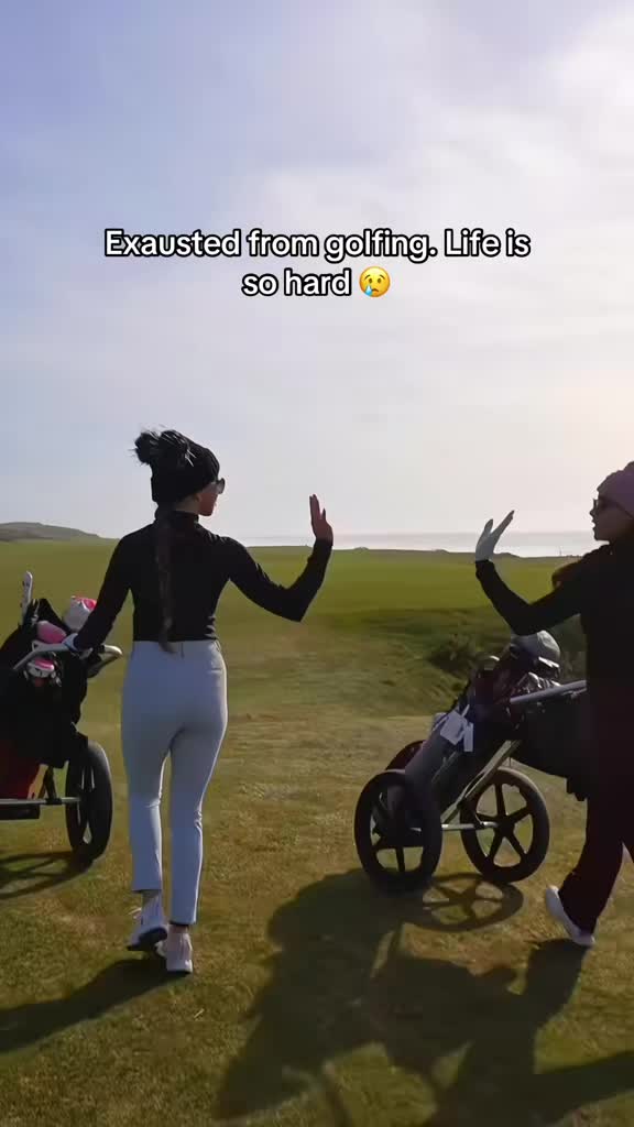 @Clairebear👸⛳️