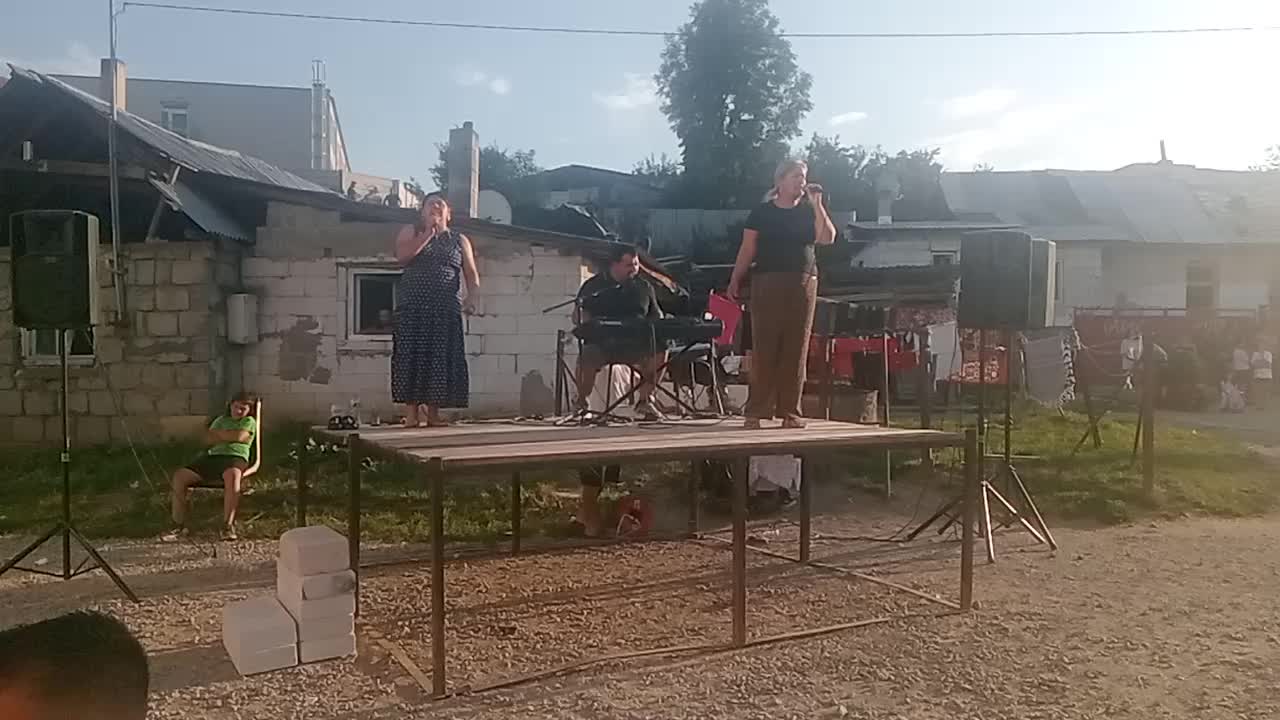 @Anička di&oslash;r