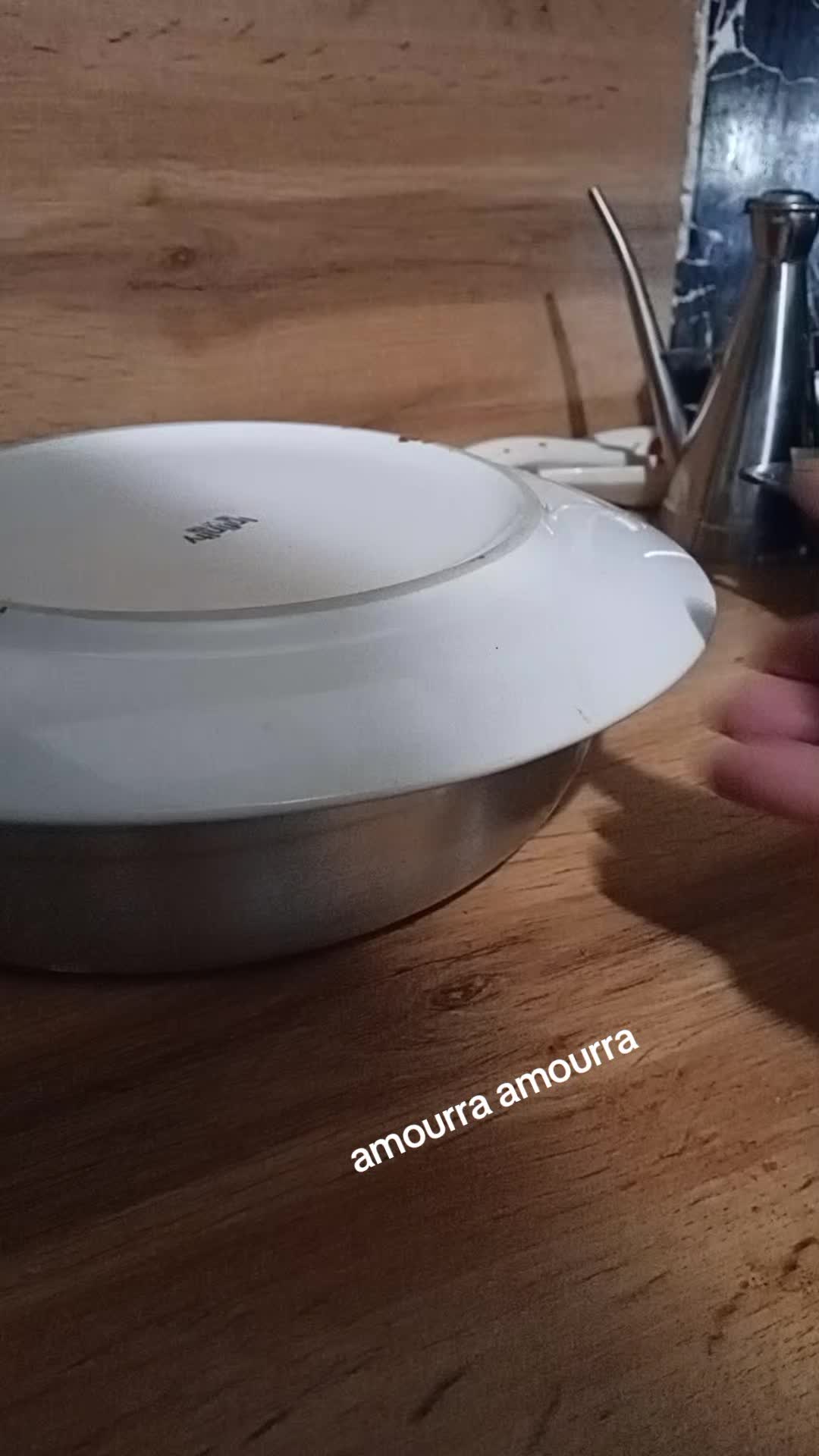 @amourra amourra