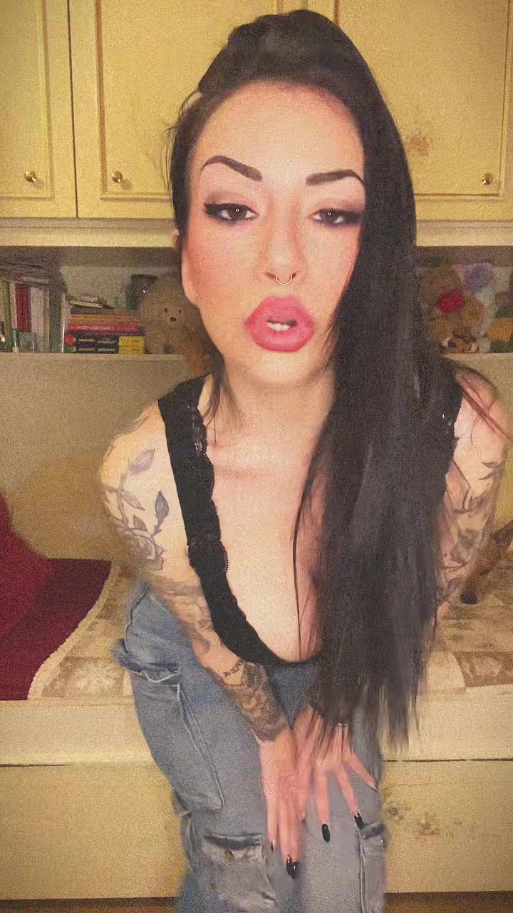 @_walis_