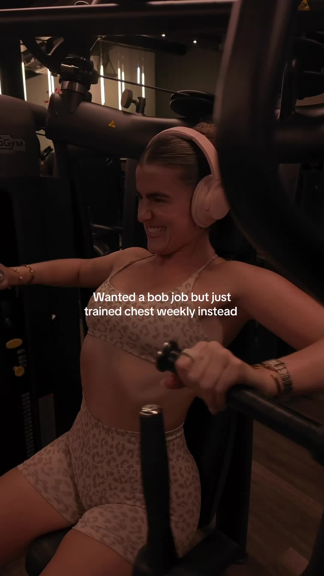 @elbuckles