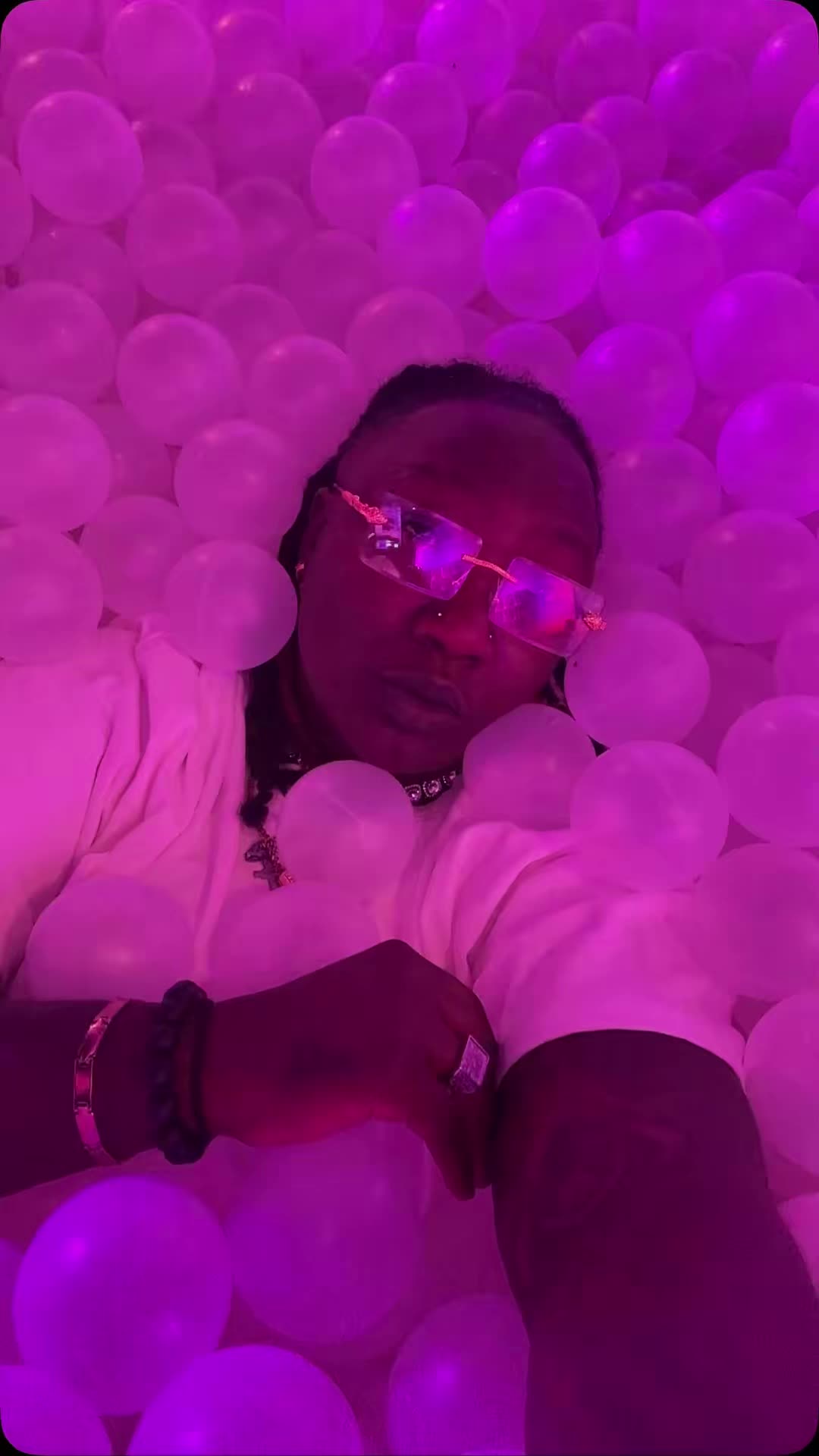 @Etoile DE LONDRE🚀🇨🇮😎🏳️🌈