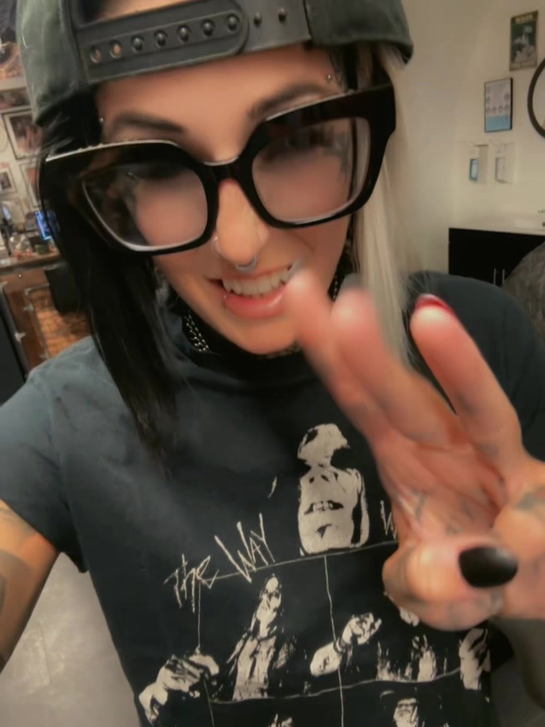 @coma.girl.sally.666
