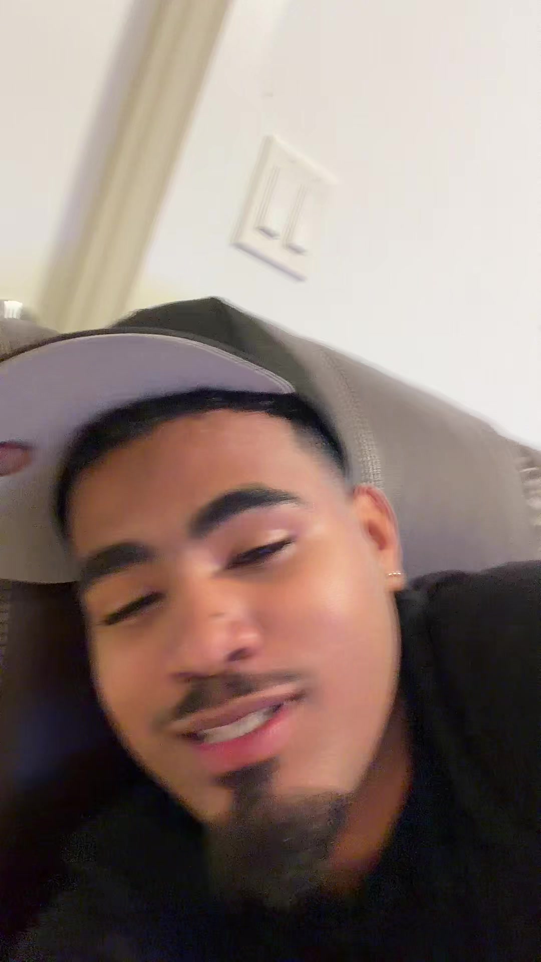 @SR_FACETTE