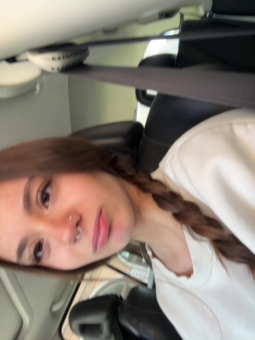 @NICOLE🌺