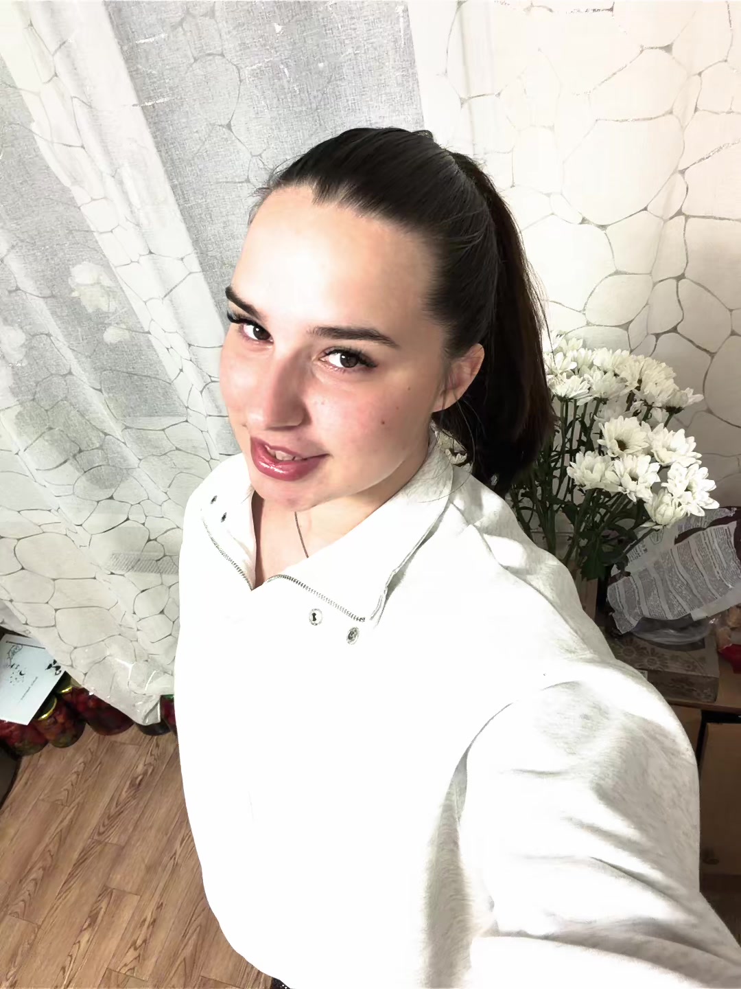 @сама по себе