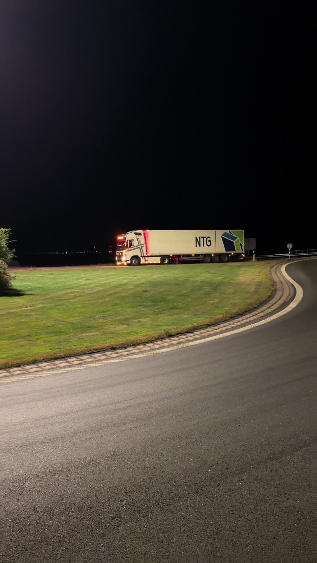 @Crina Simona Cernat 🚛🇷🇴