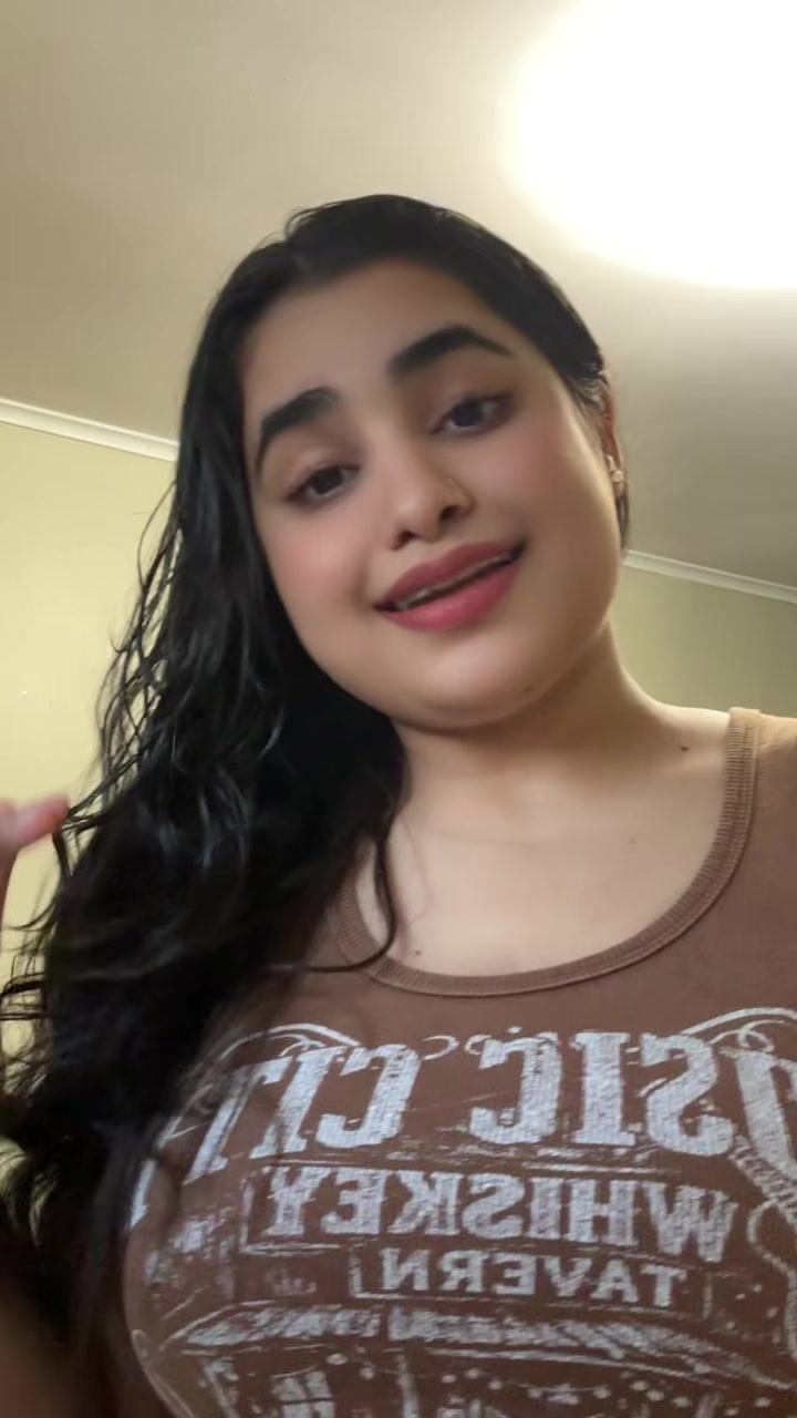 @riyaa_sharma18