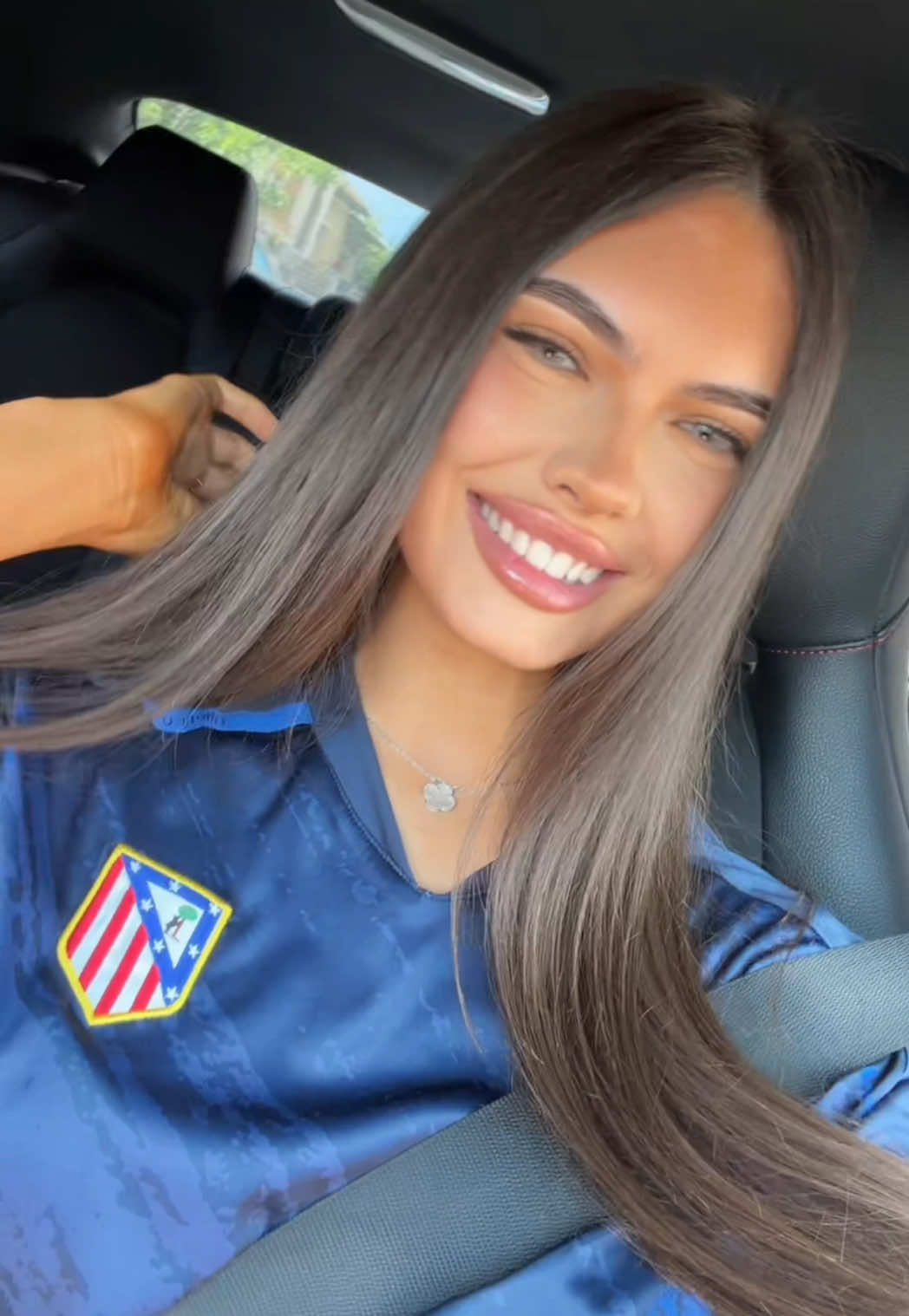 @ariadna