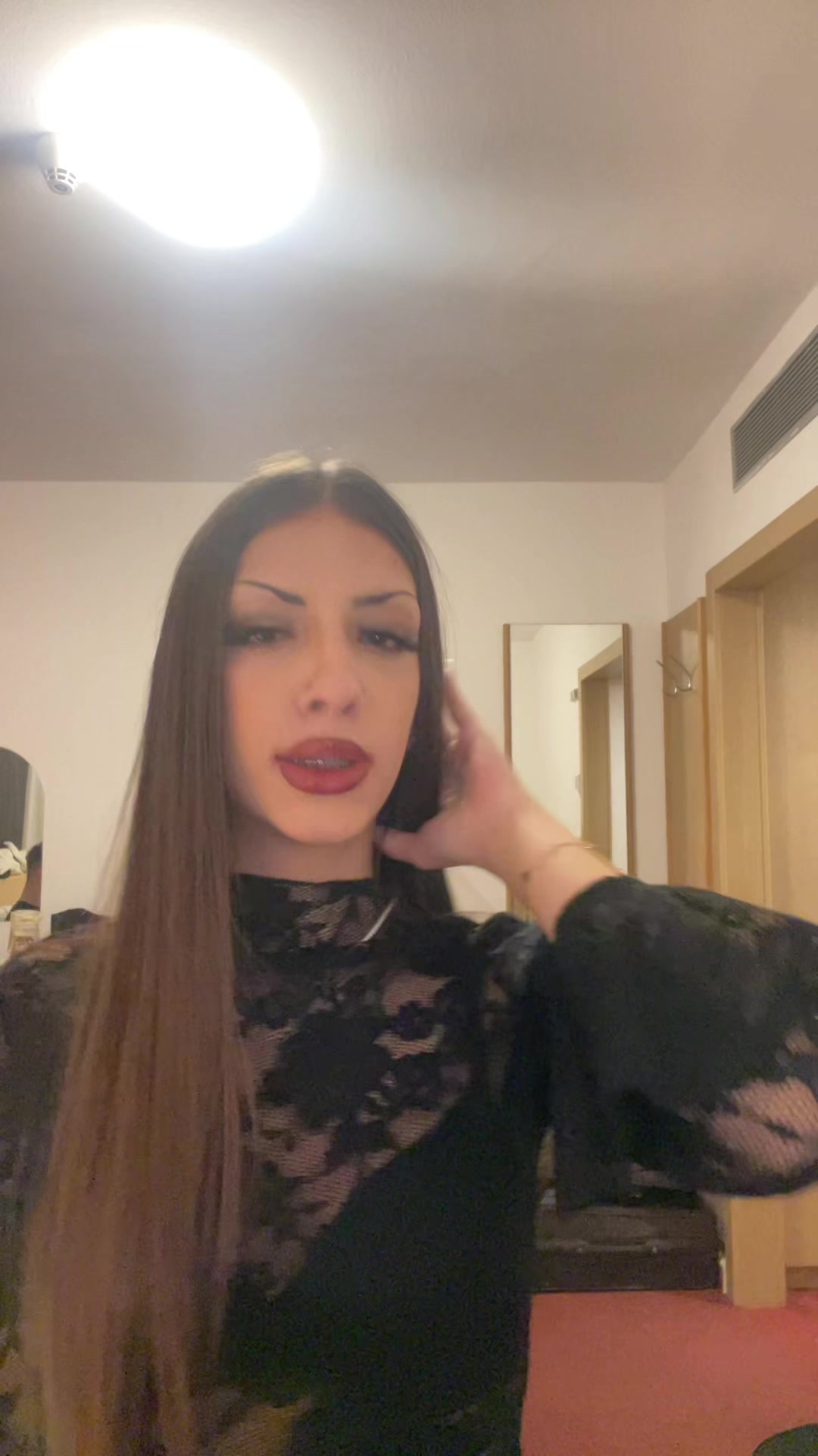 @𝓹𝓮𝓵𝓪