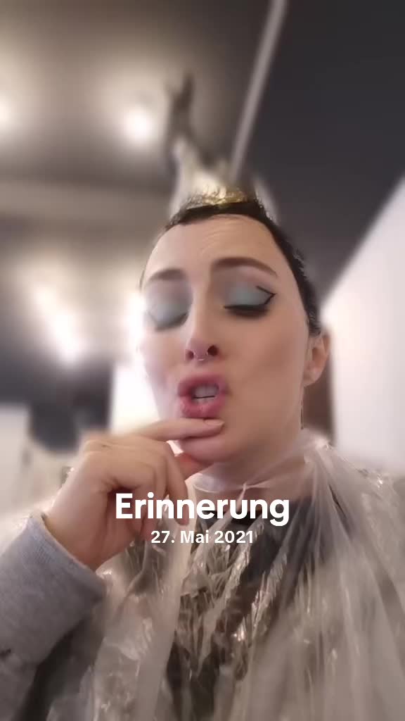 @crricked bondage