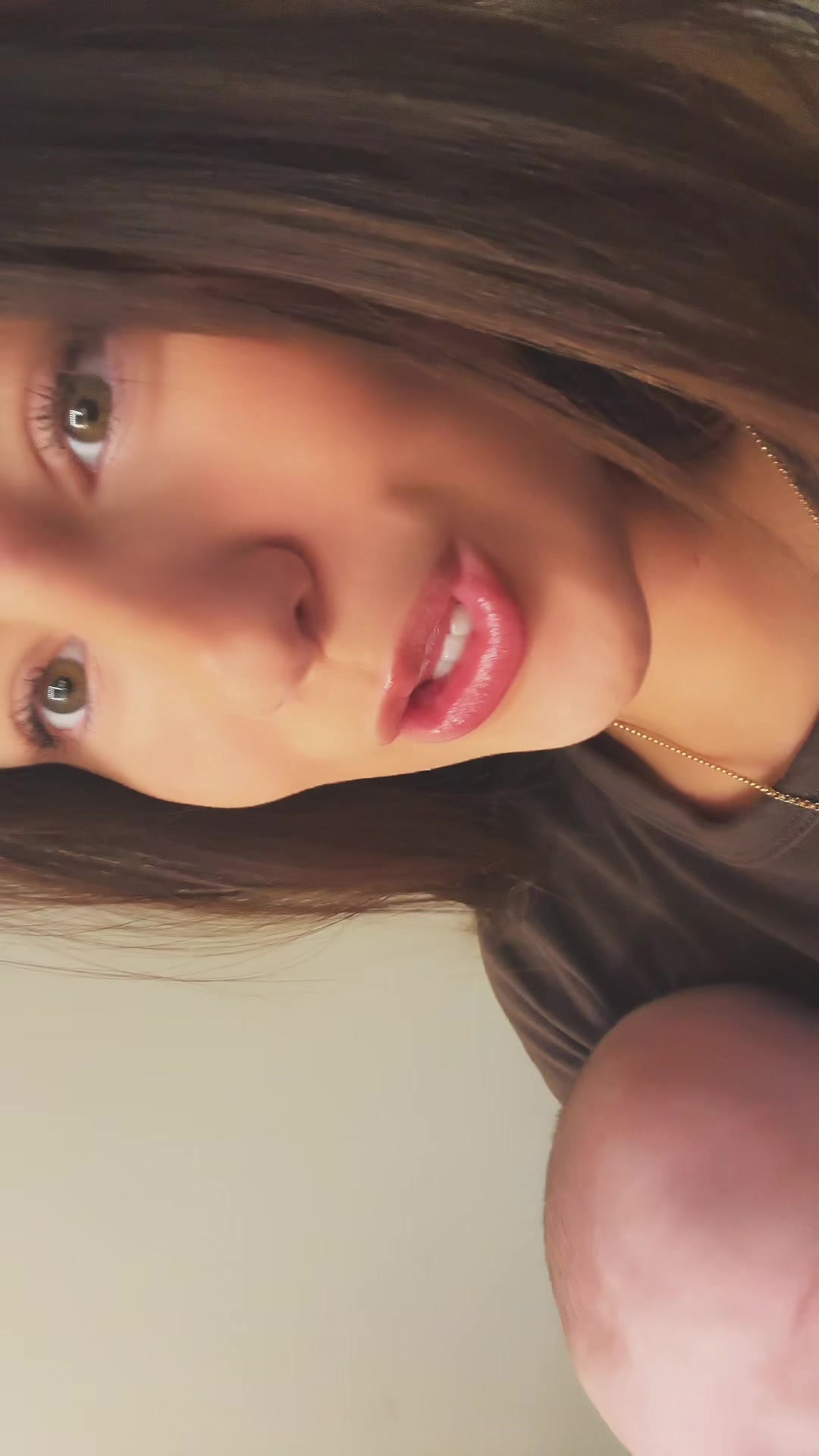 @Alisa x