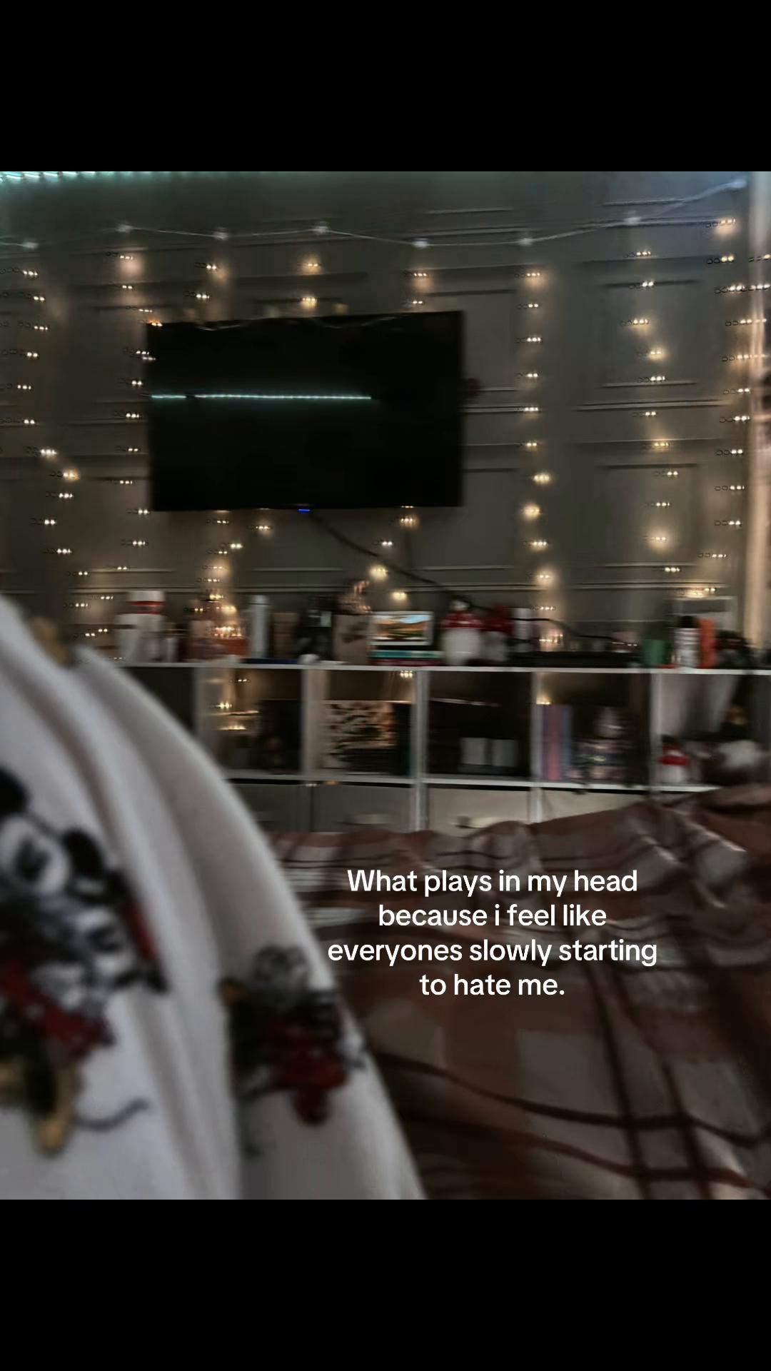 @🎞️