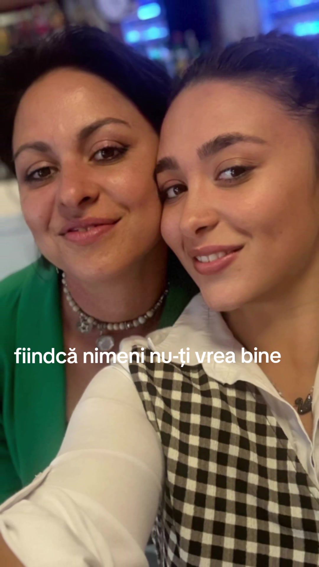 @ANASTASIA&MOM