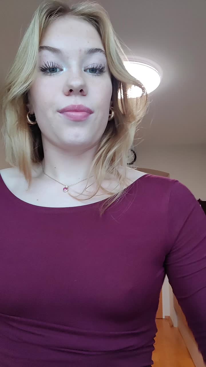 @Laura🥂💗
