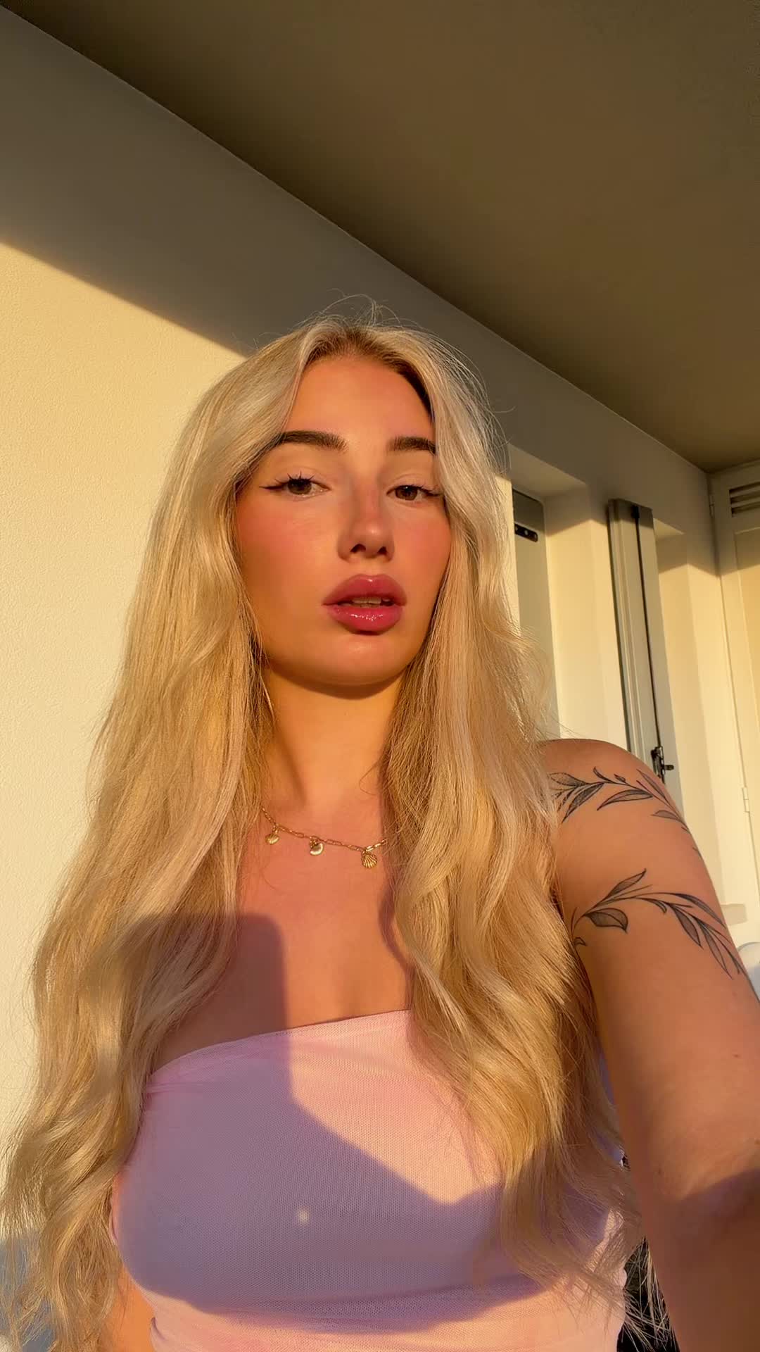 @annasecret027