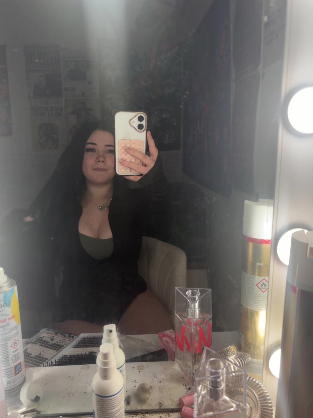 @?