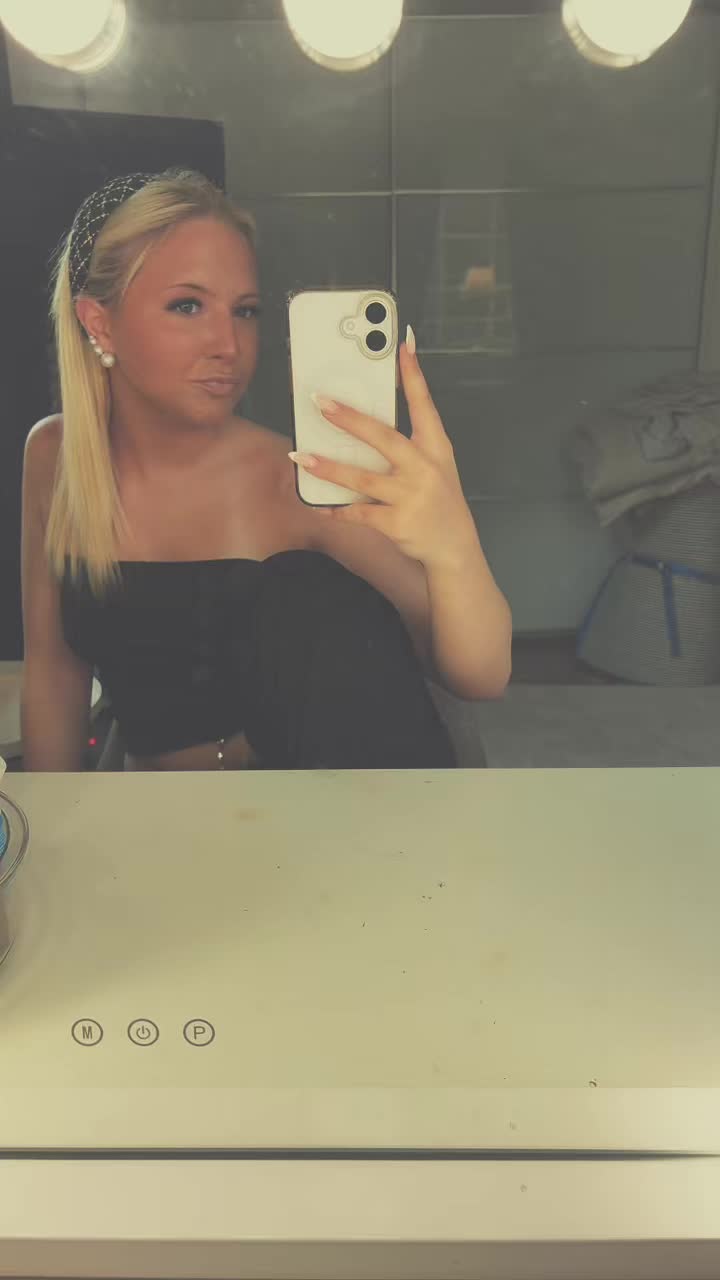 @𝒥𝒶𝓈𝓂𝒾𝓃ℯ🥂