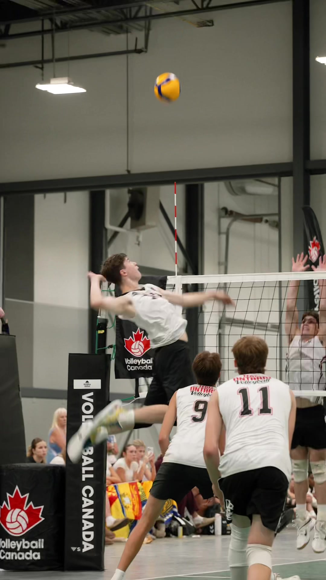 @Volleyball Canada