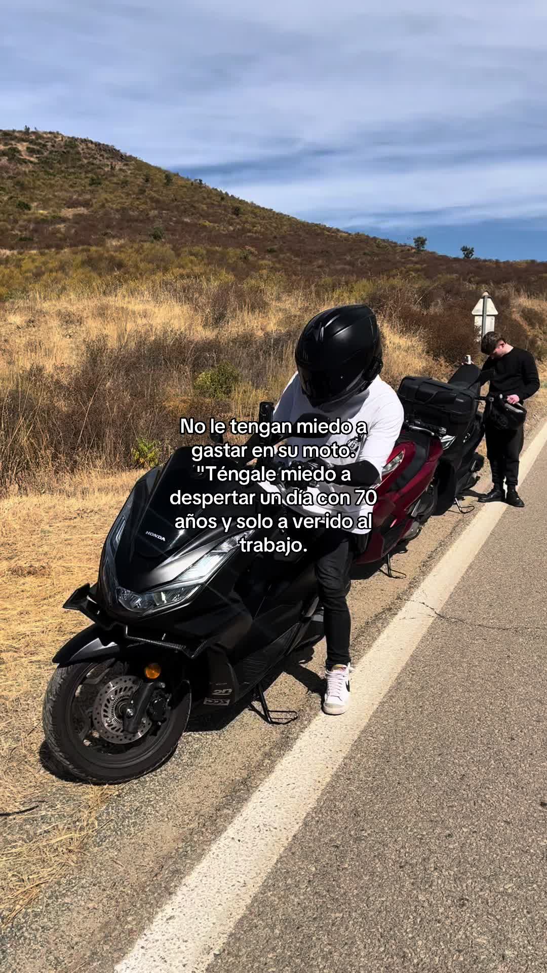 @𝔞𝔩𝔢𝔧𝔬🥀