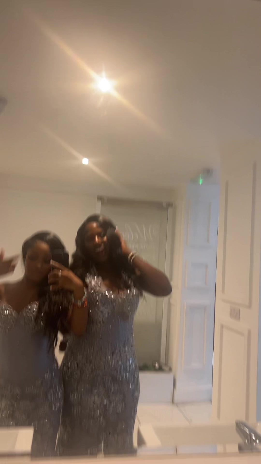 @Eleoraaaa