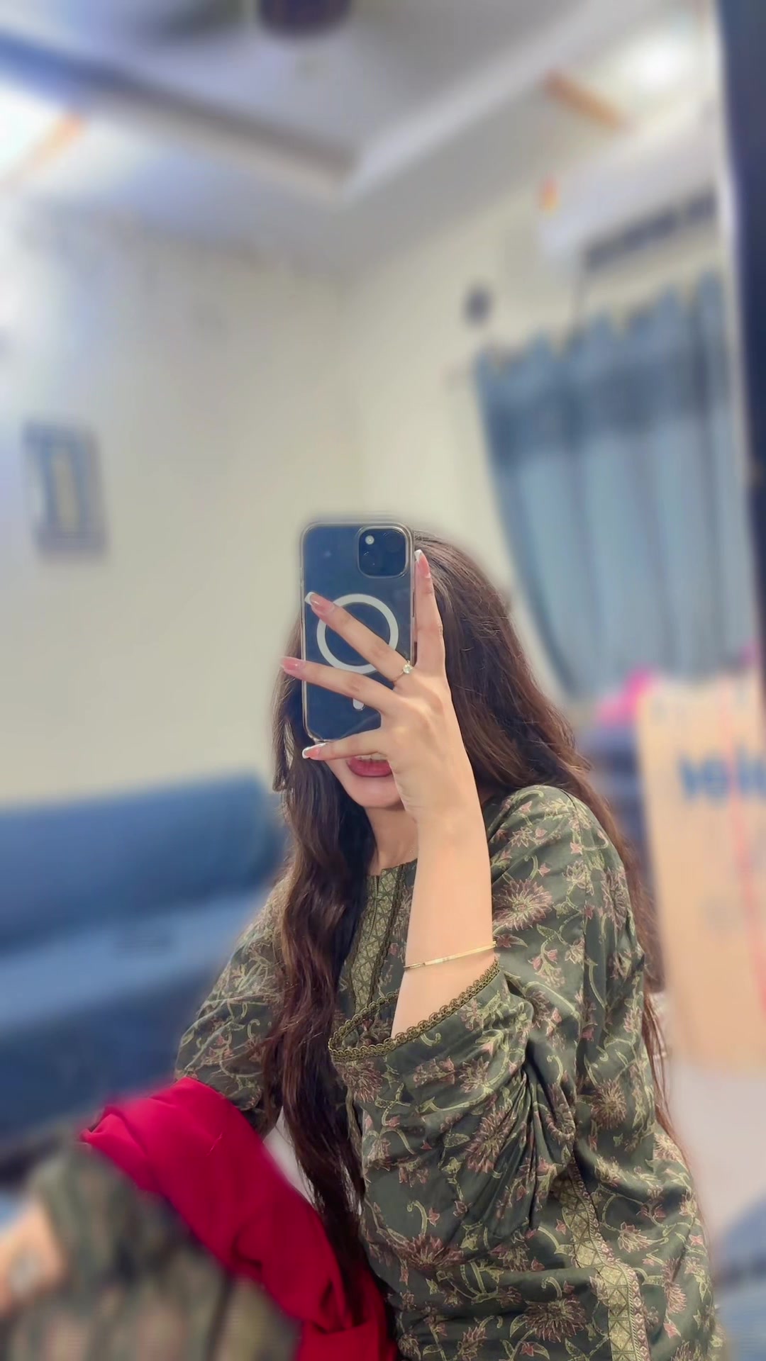 @Marry@😘