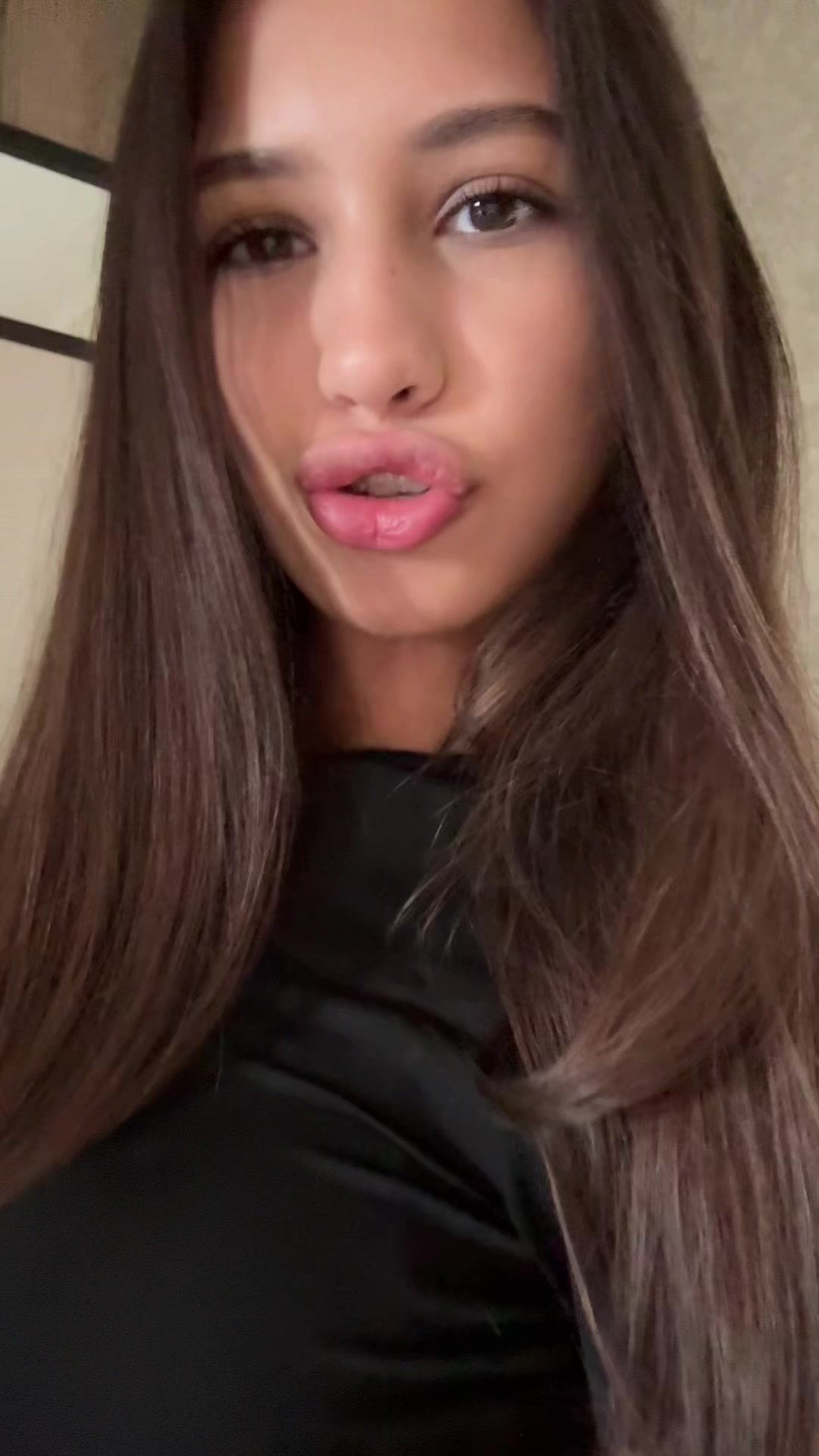 @VI