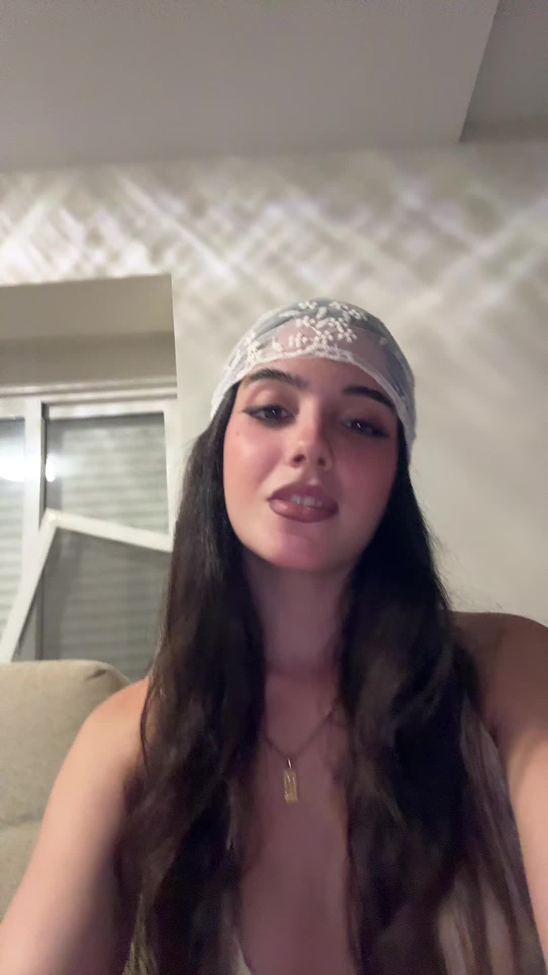 @Sandraacabello