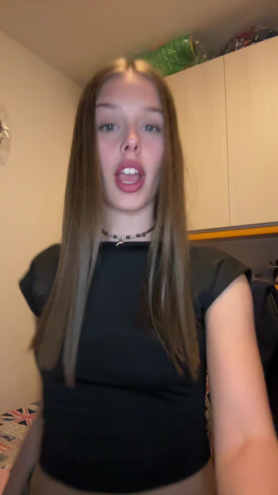 @auri