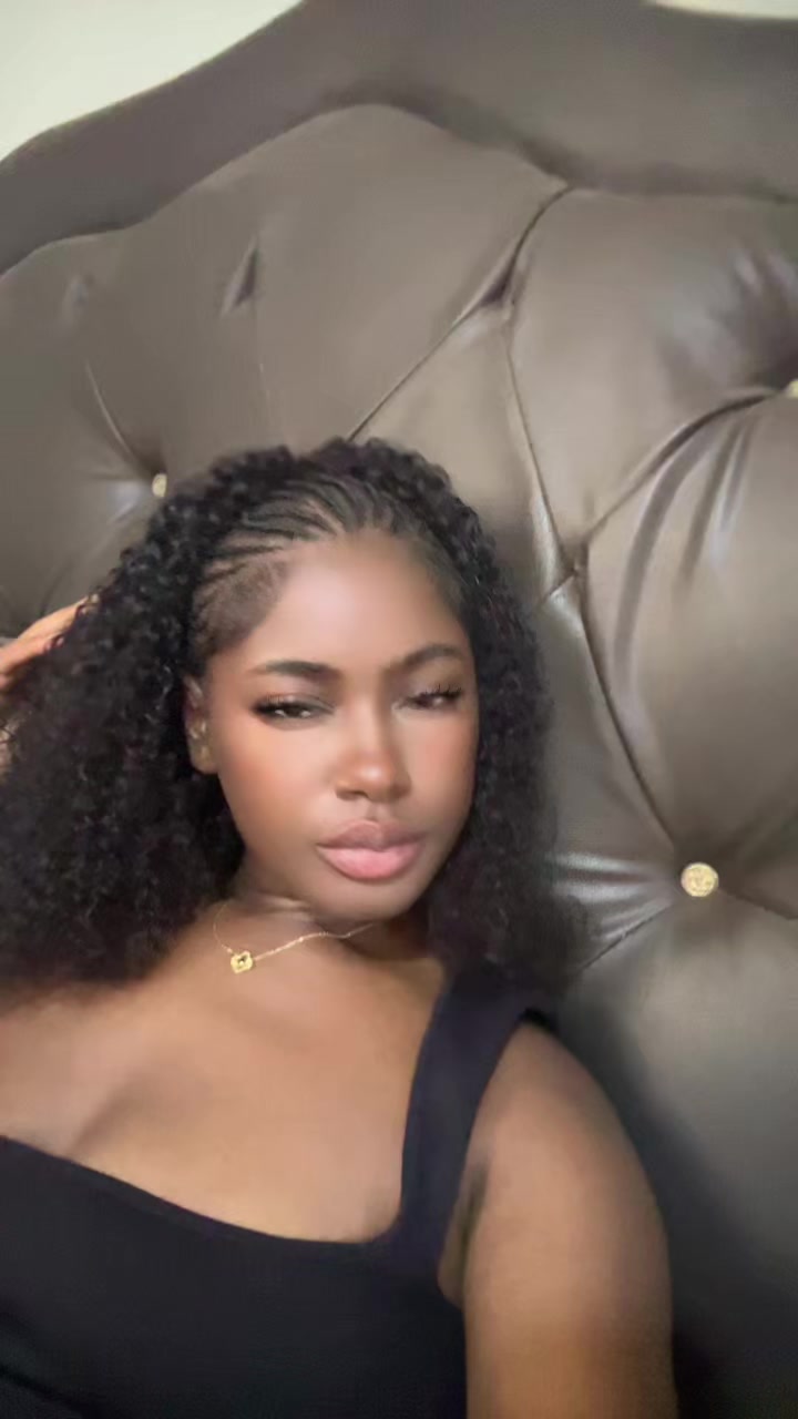 @Sabrina 🦋