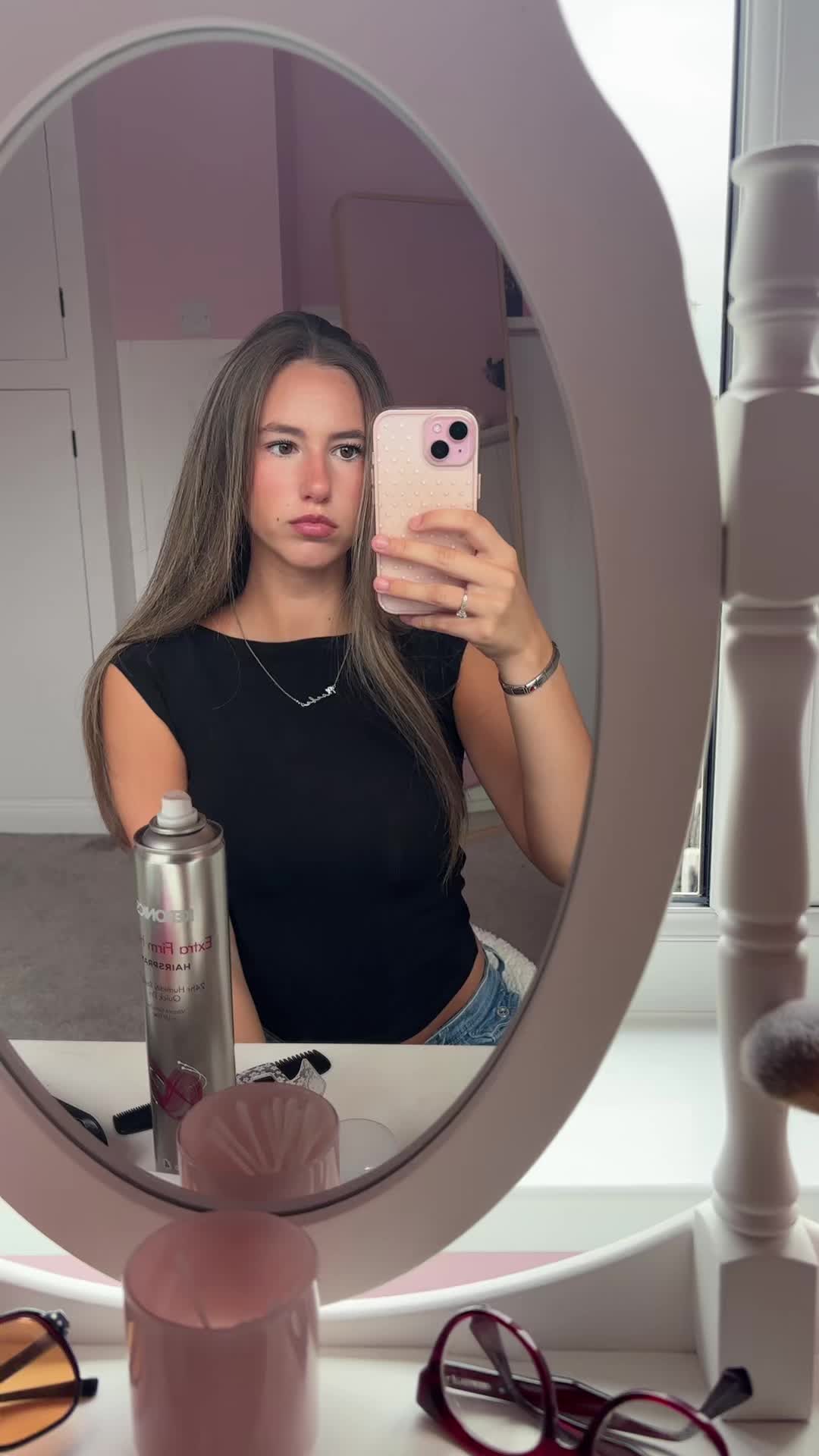 @𝐩𝐡𝐞𝐞𝐛𝐬 ❦