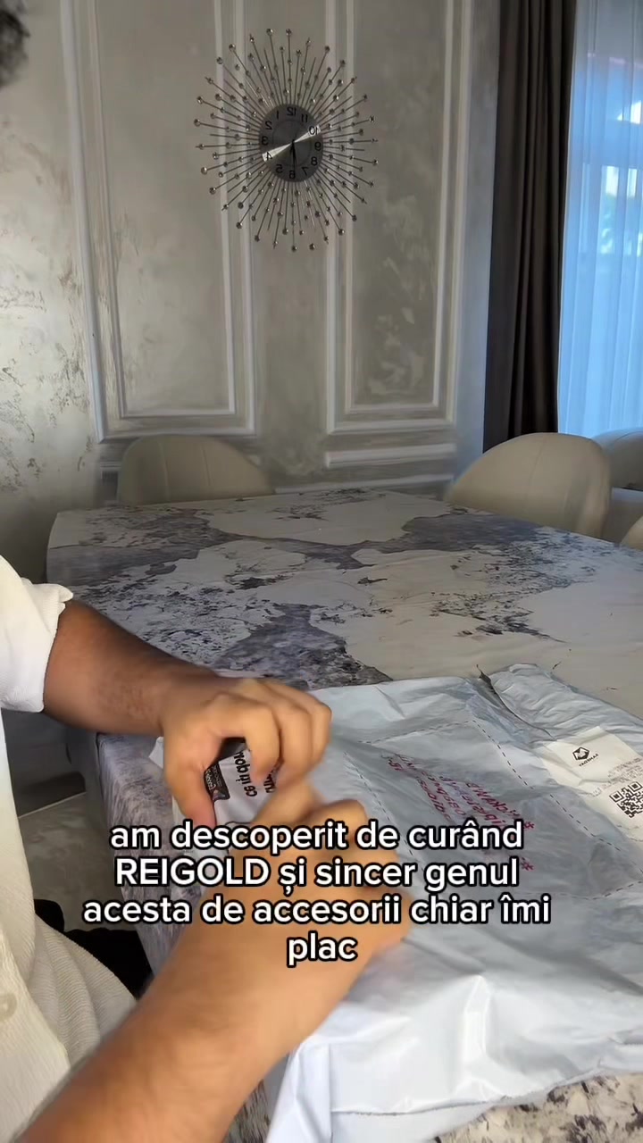 @CARLOS GOLDEN BOY