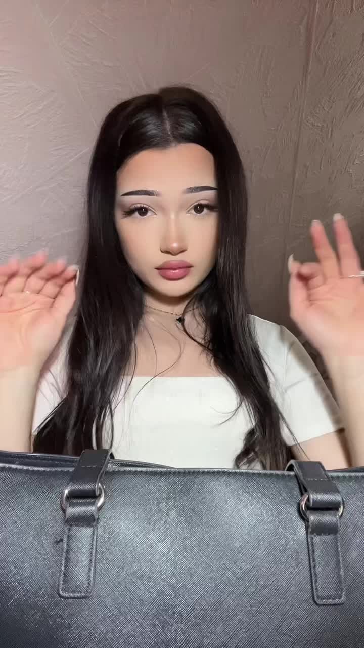 @cezara