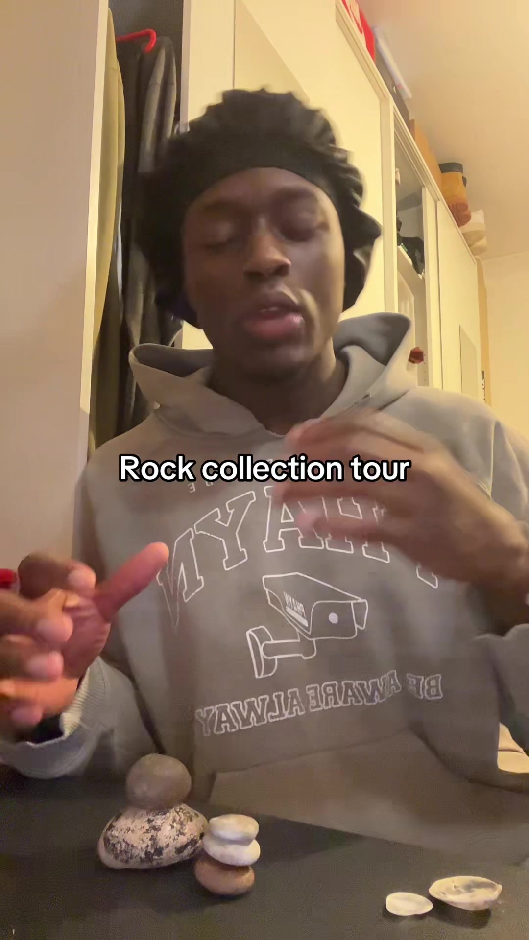 @ZṢ