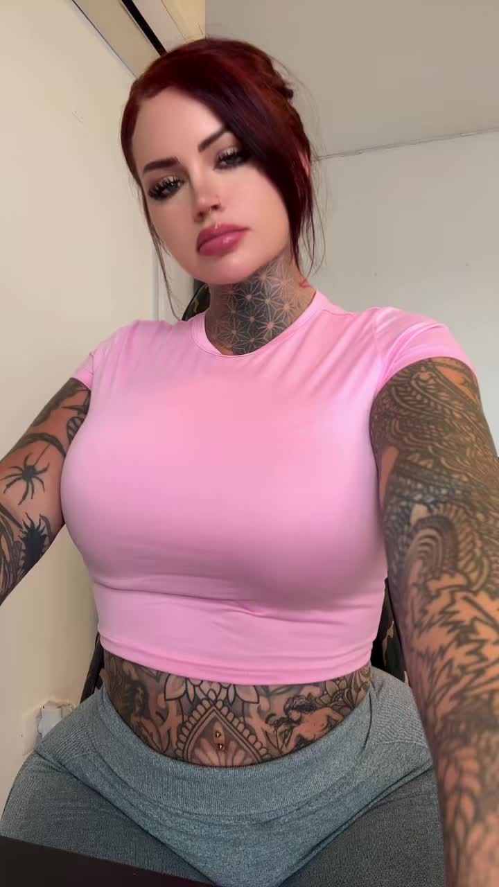 @charlotteemerson123