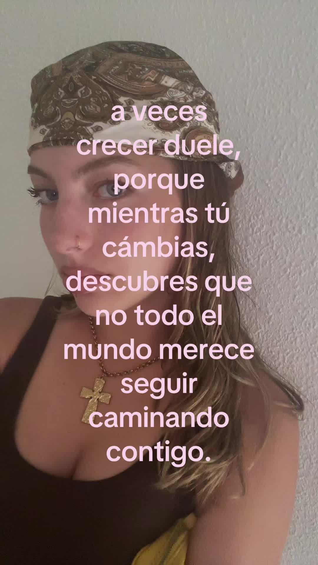 @ʀᴏxxᴀɴɴᴀ ༉