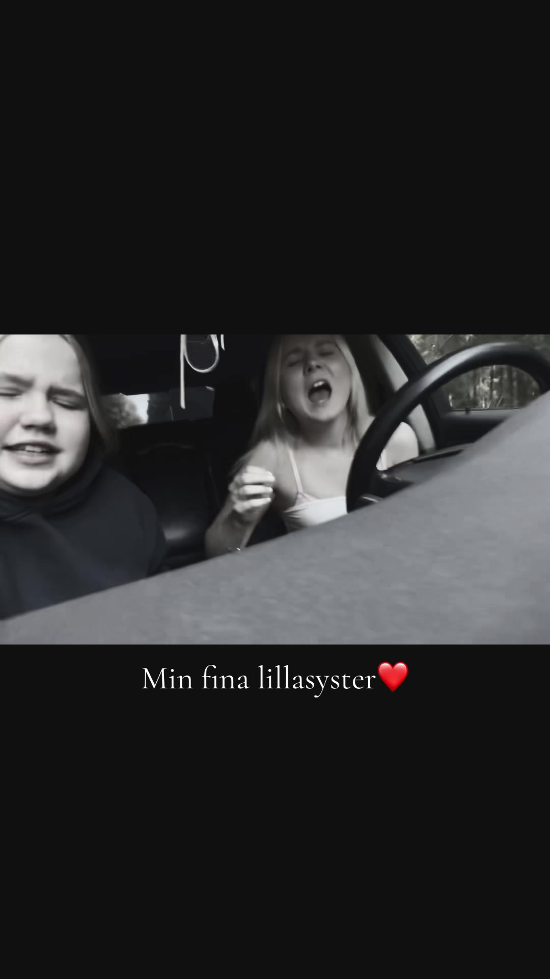 @Evelinaaa🎀