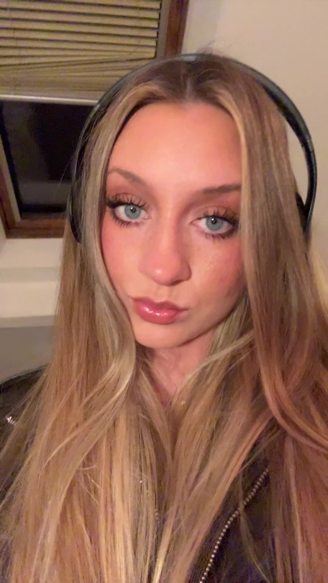 @Jasminger