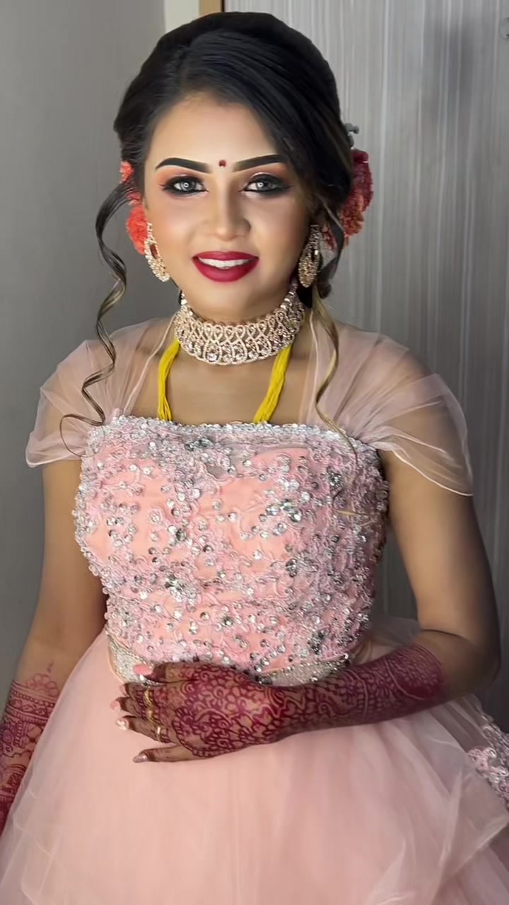 @PINKY MUA