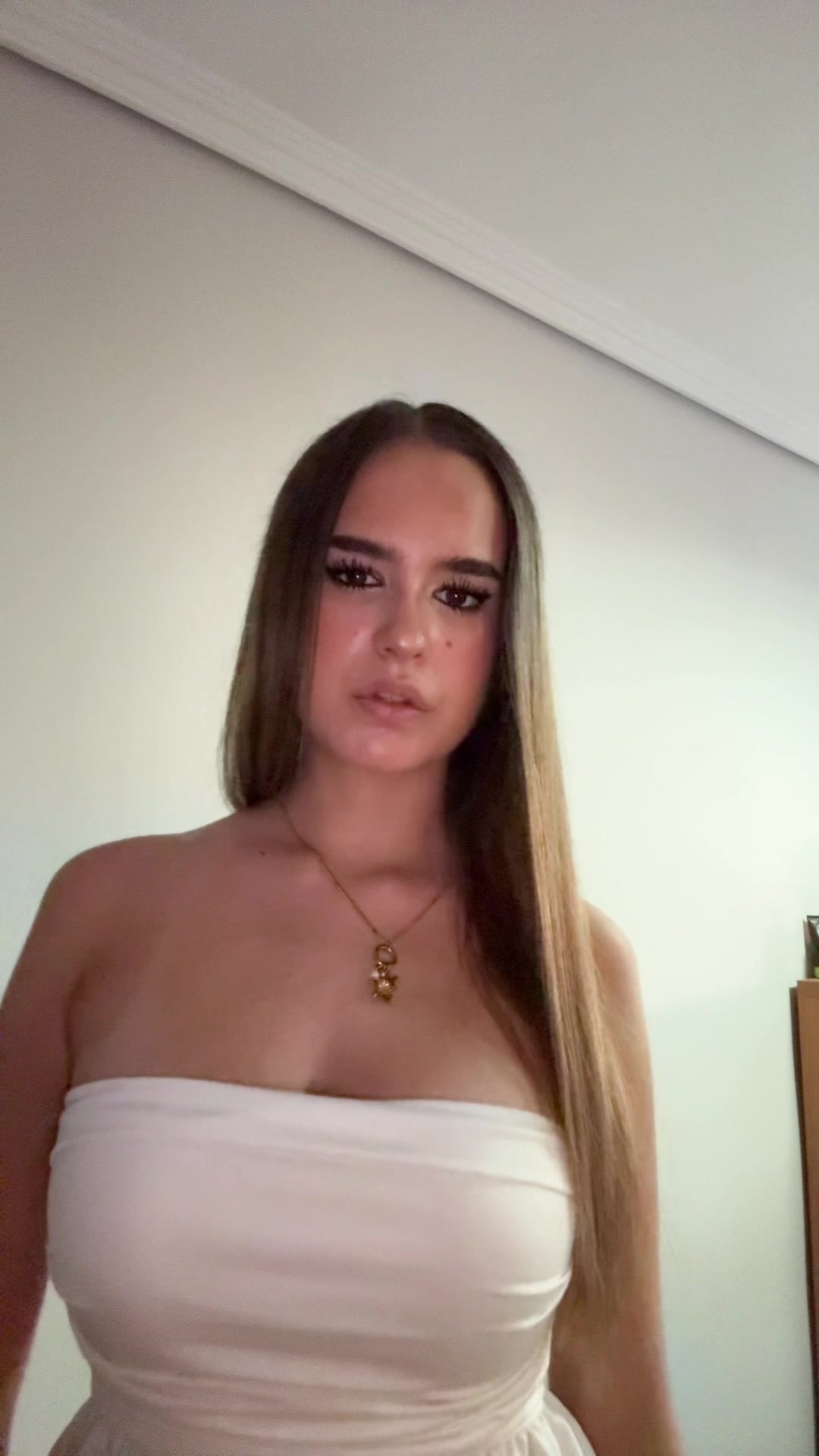 @Estelita💕
