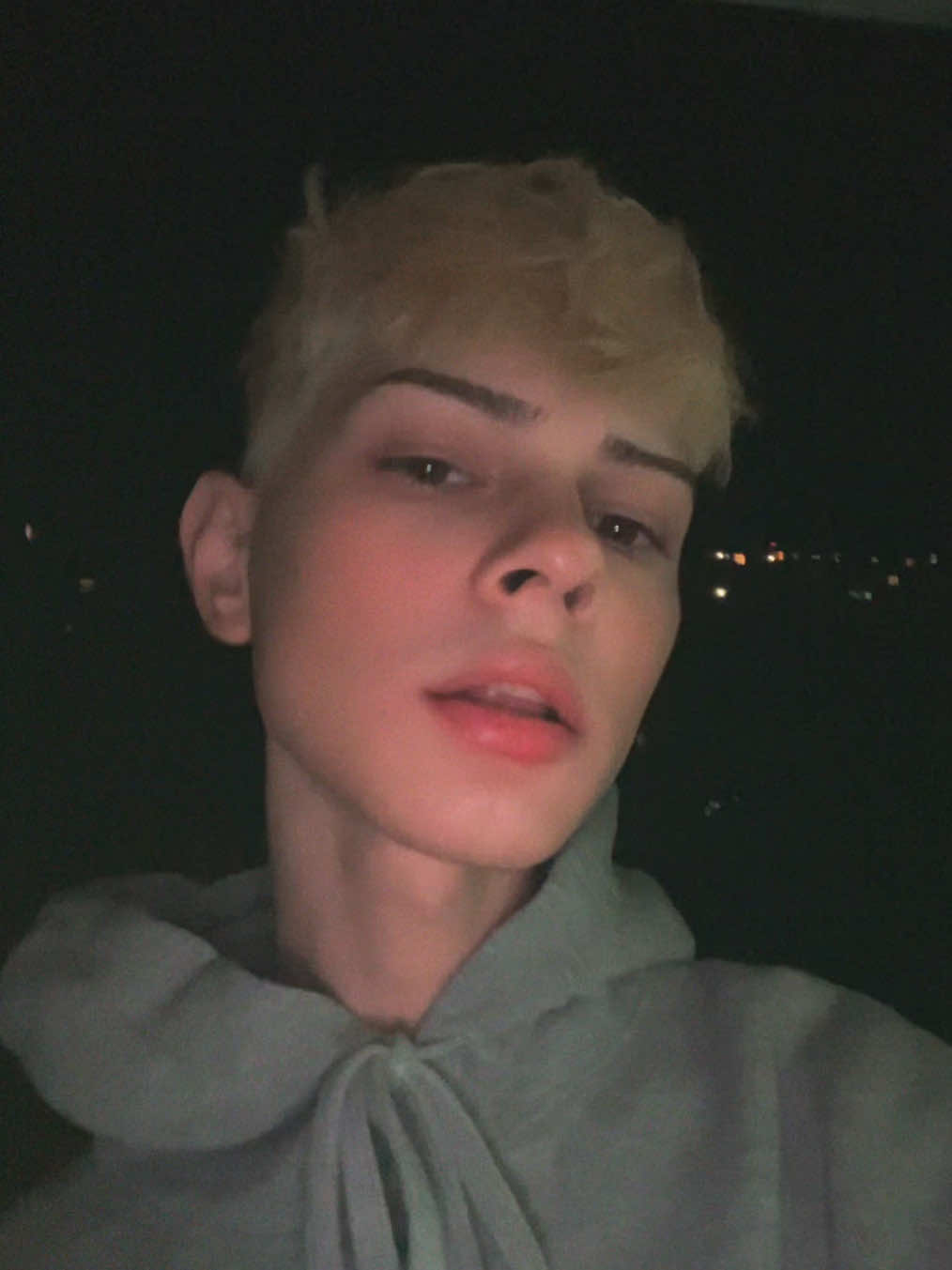 @denniukk