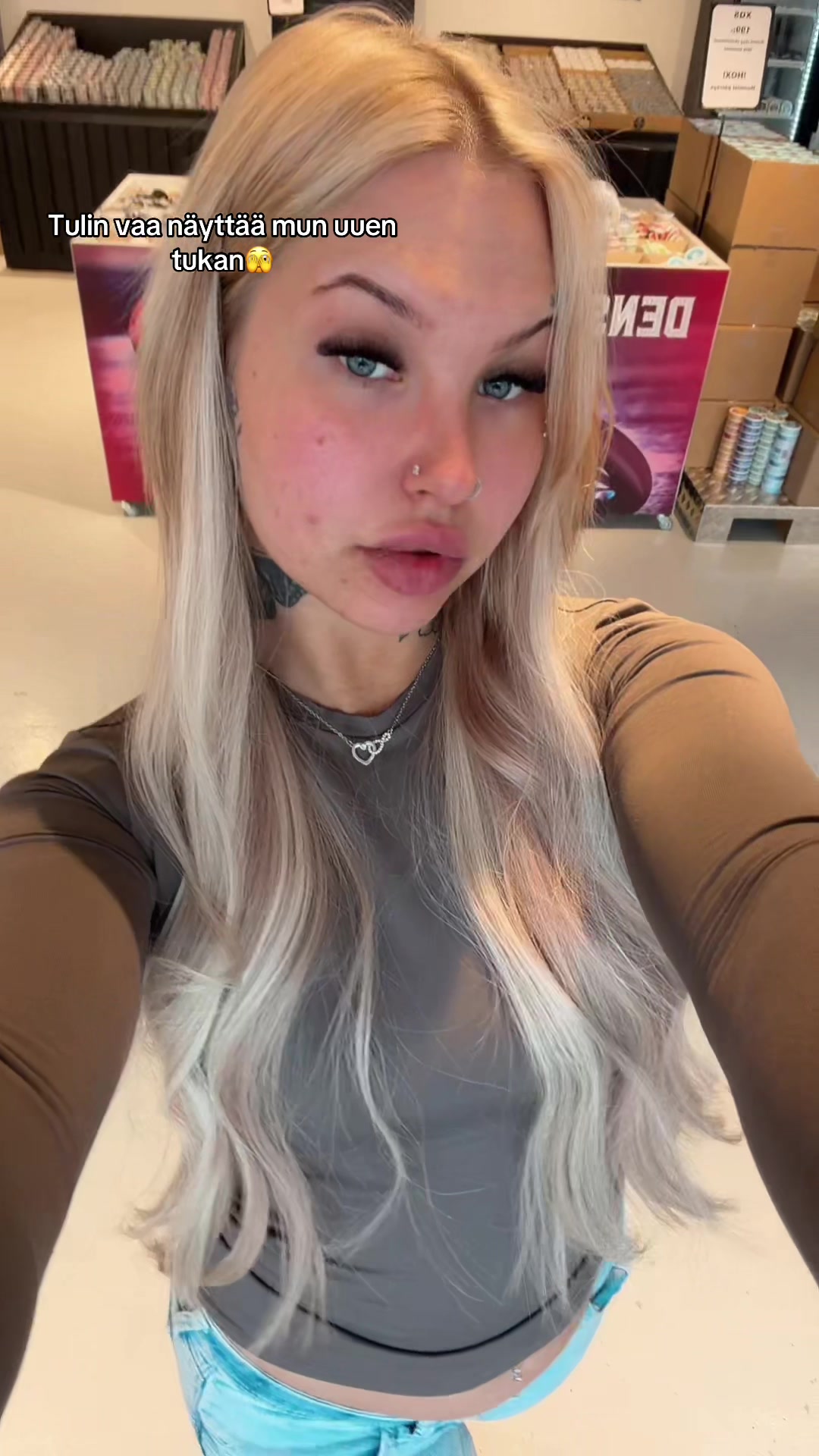 @Aada💫