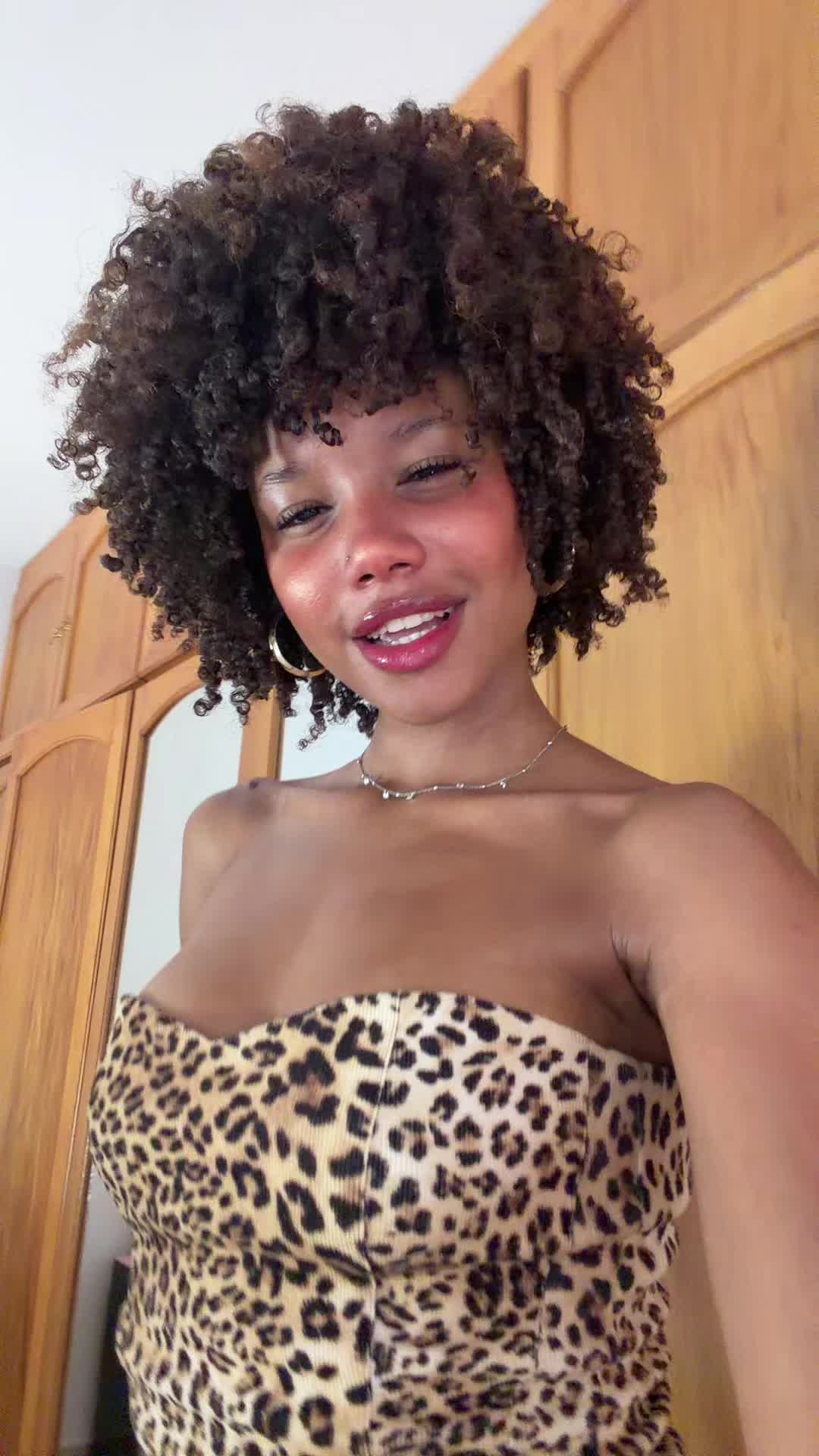 @Aylin.